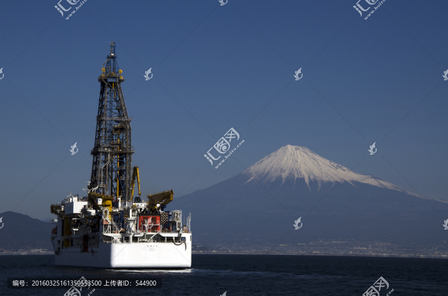 货轮,富士山