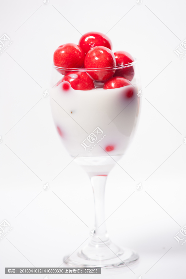 牛奶樱桃