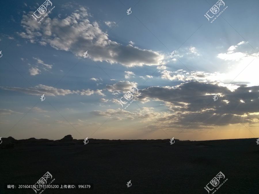 甘肅敦煌雅丹戈壁灘鹽堿地