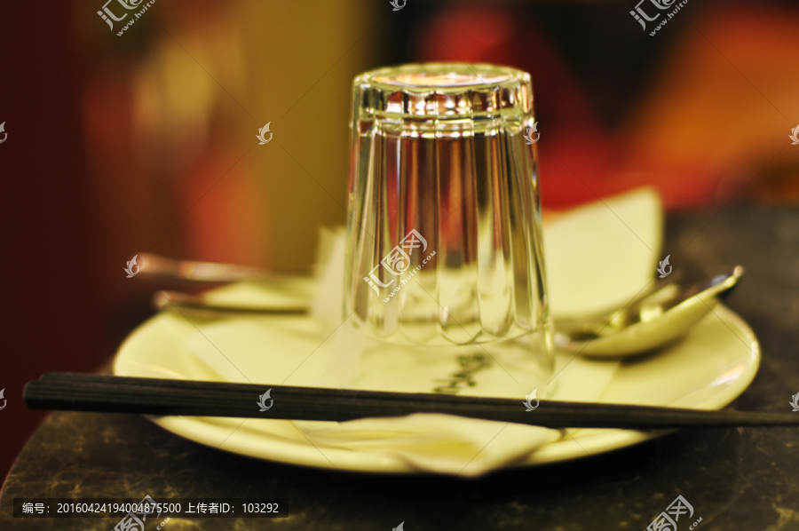 玻璃杯等餐具