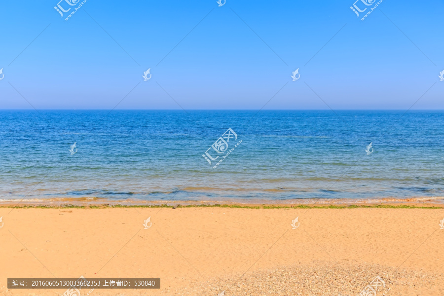 沙滩大海
