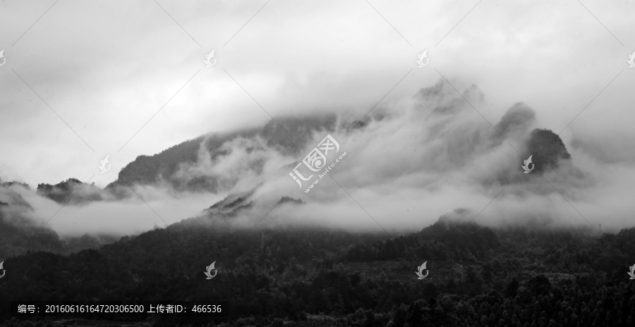 水墨山水,莲花山,雾