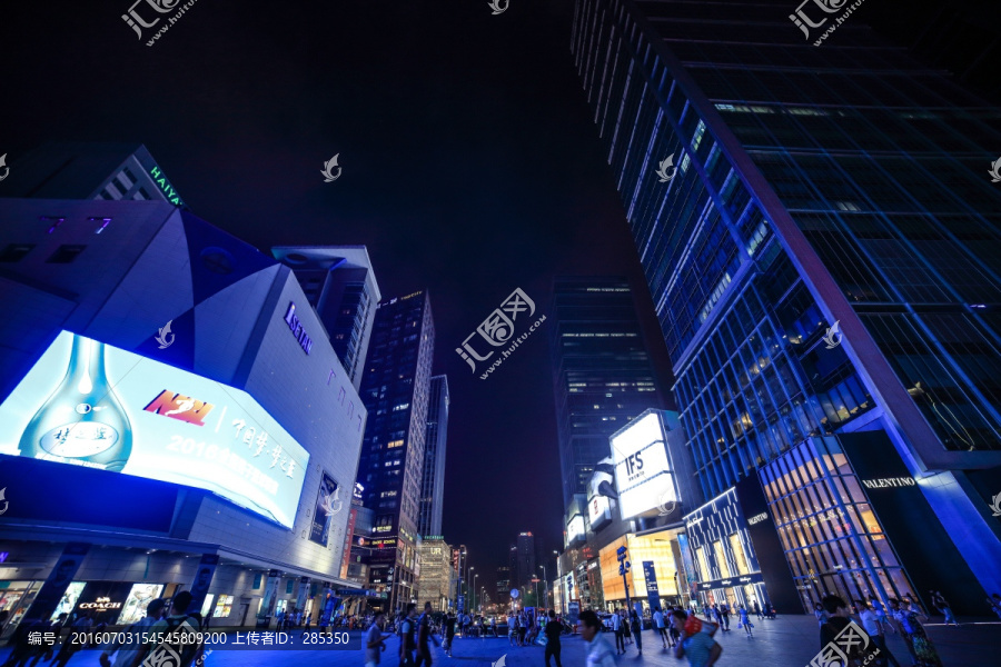 成都春熙路夜景