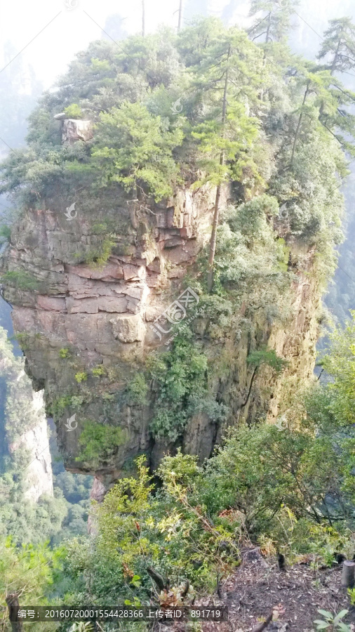 张家界,悬浮山,九天洞,黄龙