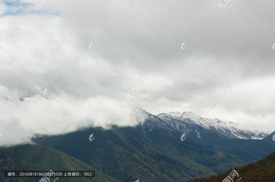 乌云雪山