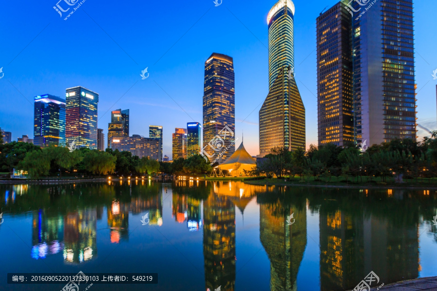 上海城市建筑夜景