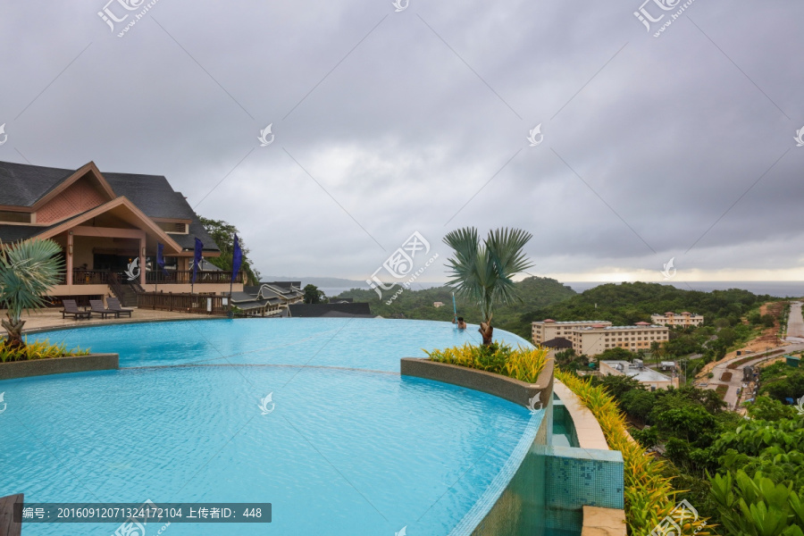 长滩岛阿兰达度假酒店,露天泳池