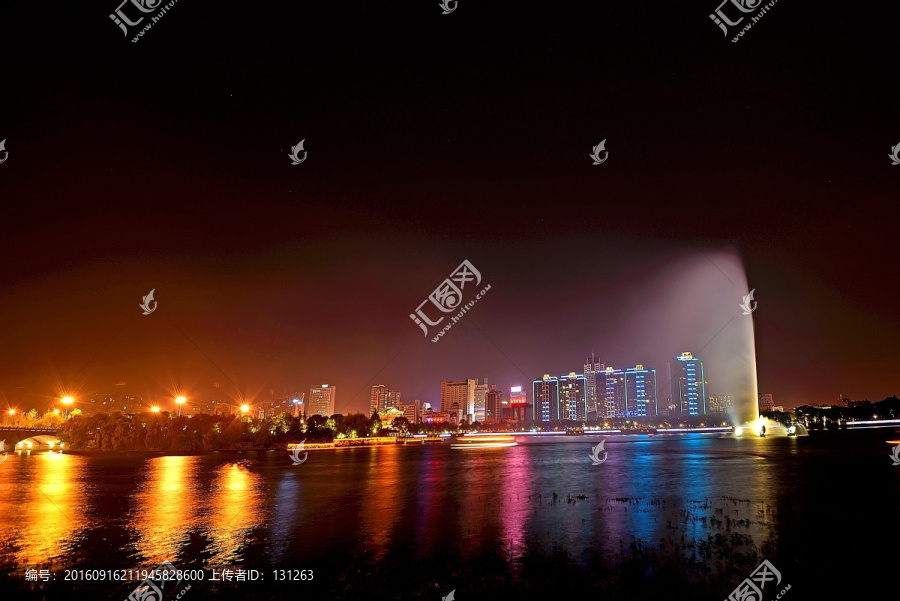 金华婺江鲤鱼喷泉夜景