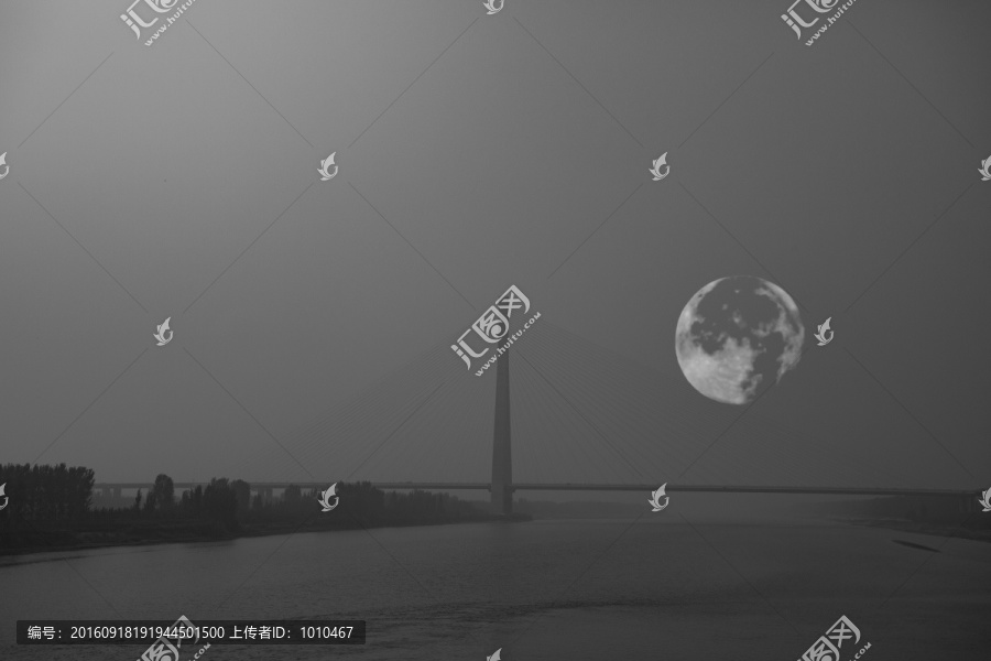 黄河观月