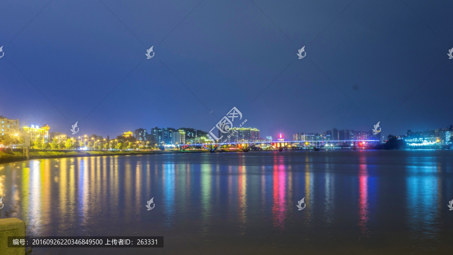 水上城市繁华都市风光夜景