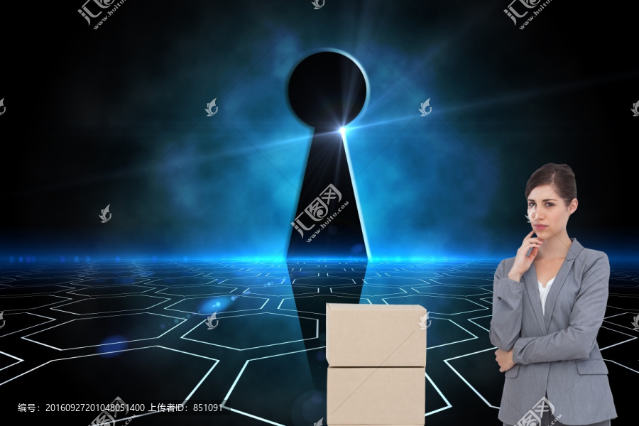 商人看著紙箱思考的復(fù)合形象