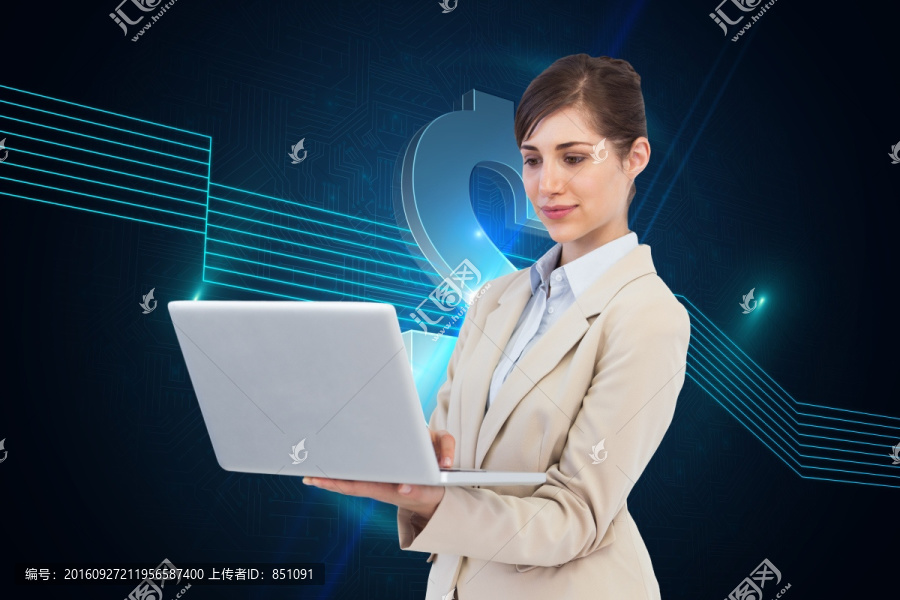 女商人拿著筆記本電腦的復(fù)合形象
