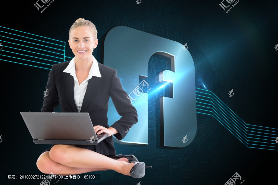 女商人使用筆記本電腦的復(fù)合形象