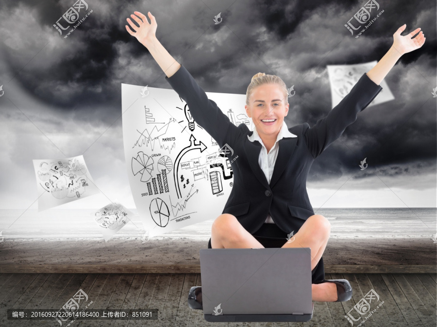 商人對著鏡頭微笑的復(fù)合形象