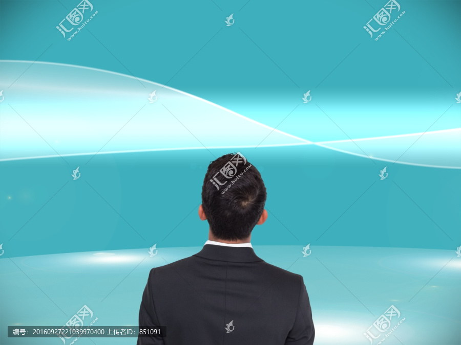 商人背對(duì)著鏡頭的復(fù)合形象