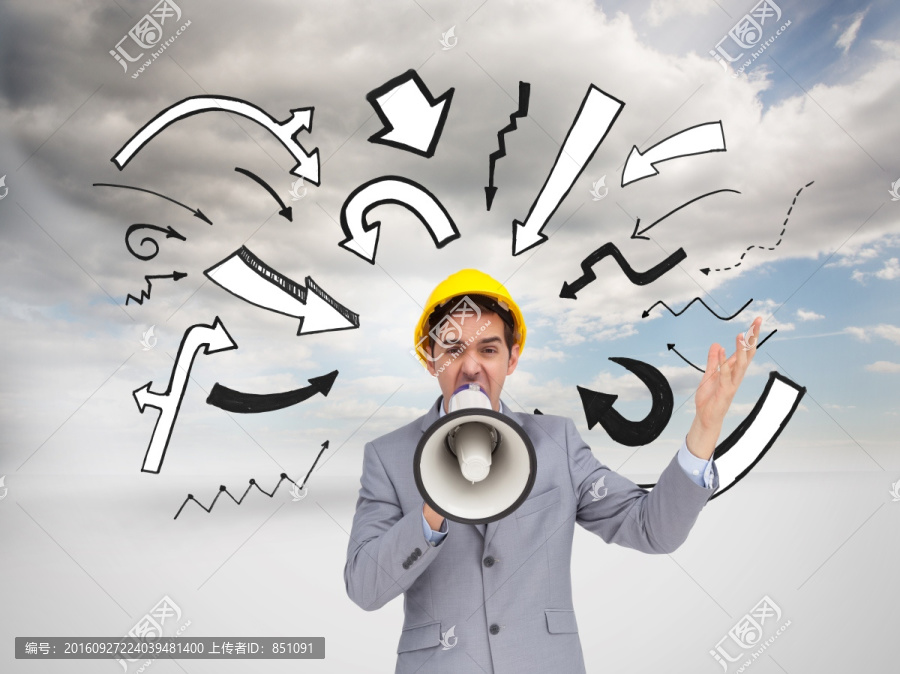建筑師拿著擴音器的復合形象