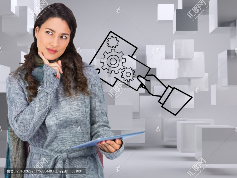女人拿著平板電腦思考的復(fù)合形象