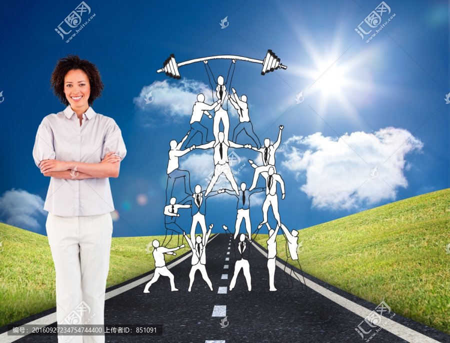 女人雙手抱胸的復(fù)合形象