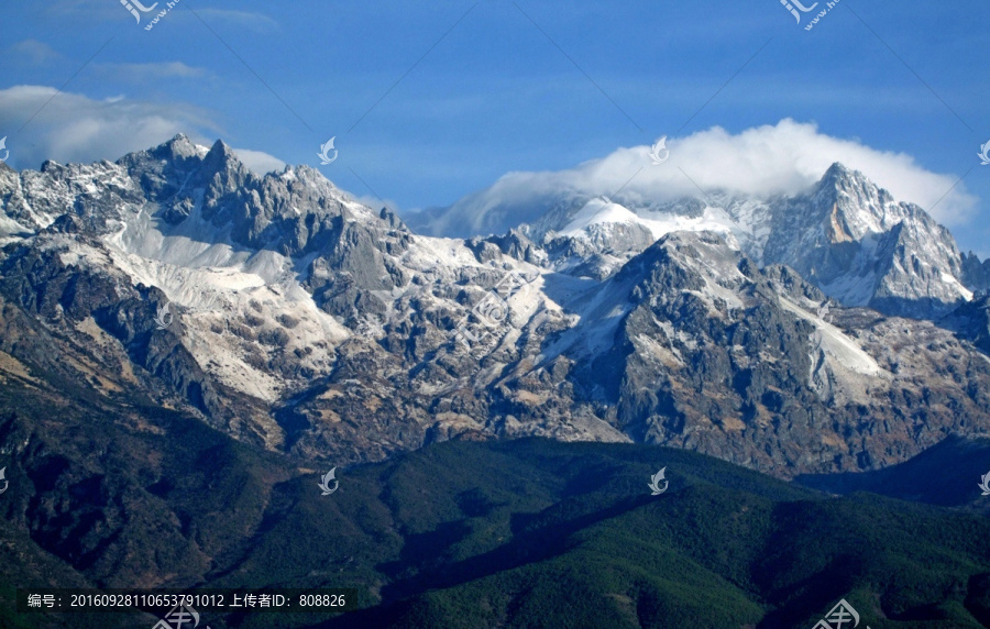 玉龙雪山