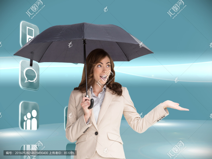 女商人撐著傘的復(fù)合形象