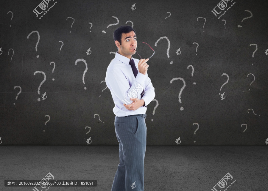 思維商人持有眼鏡的復(fù)合形象