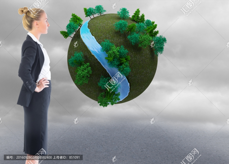 金發(fā)女商人站著的復(fù)合圖像