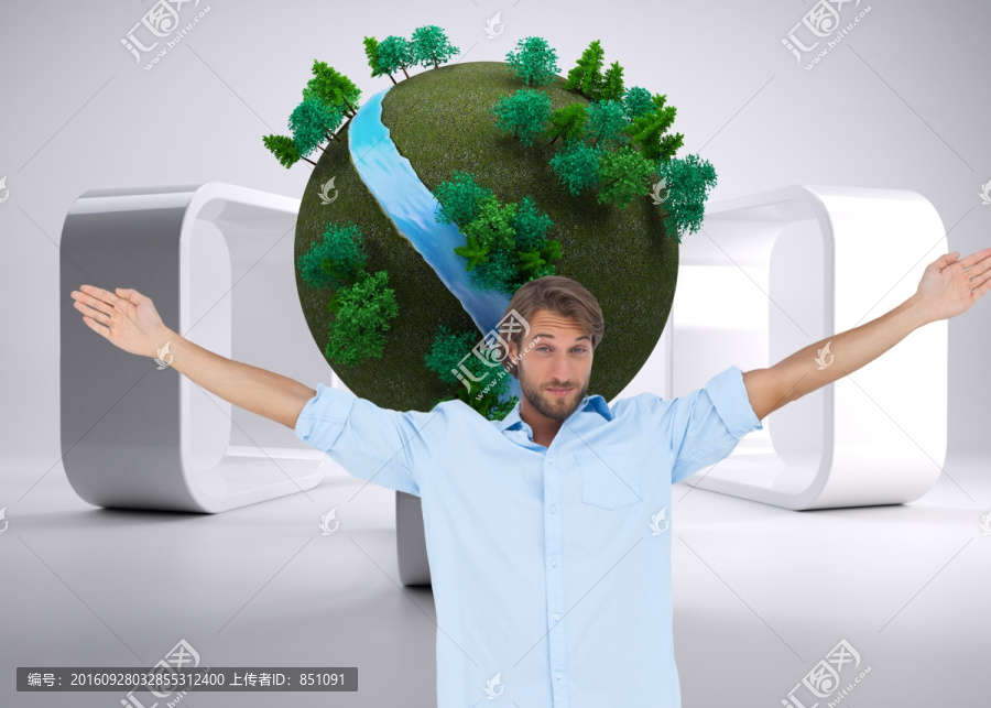 男人微笑著張開雙手的復(fù)合形象