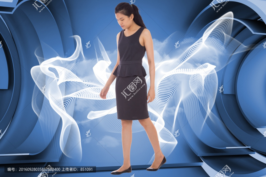 女人低頭思考的復合形象