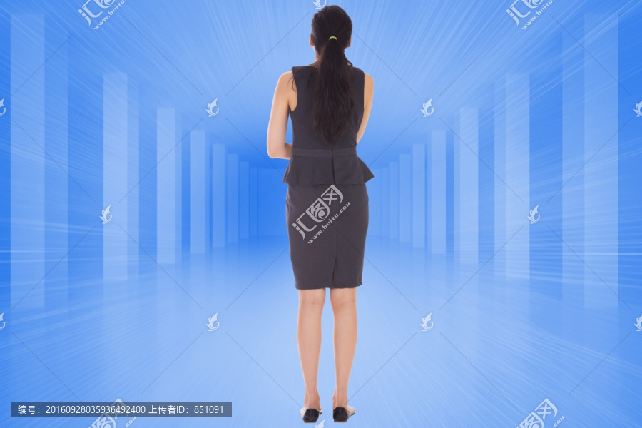 女人背對(duì)著鏡頭的復(fù)合形象