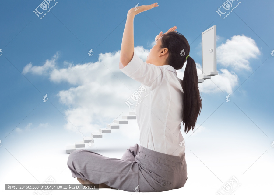商人盤腿而坐的復(fù)合形象