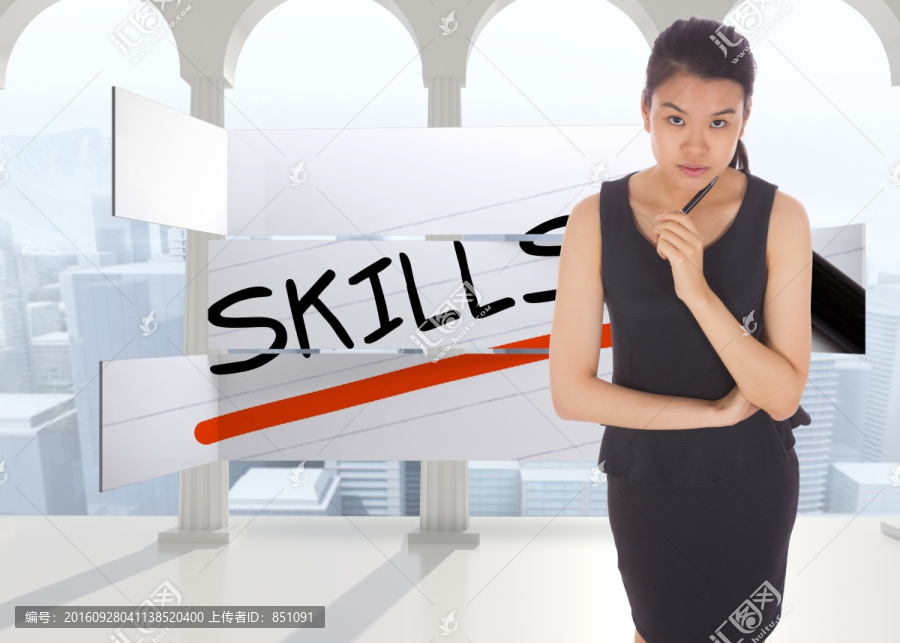 女商人拿著筆的復(fù)合形象