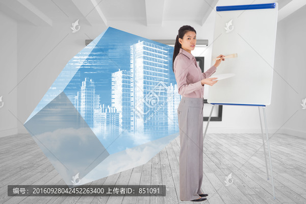 女商人畫畫的復(fù)合形象