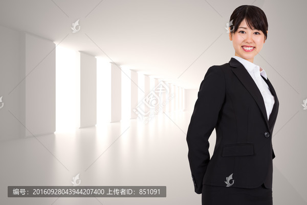 女商人微笑著的復合形象