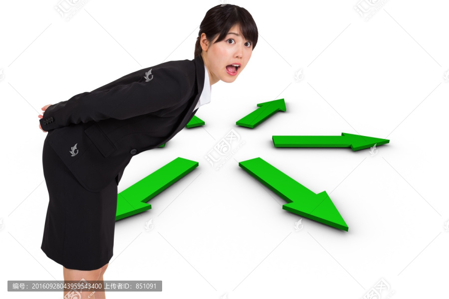 女商人彎著腰大叫的復(fù)合形象