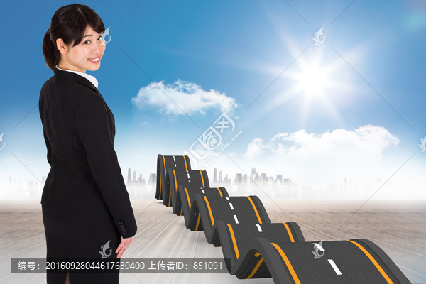 女商人微笑著的復(fù)合形象