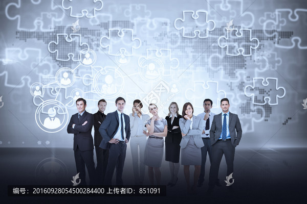 商業(yè)團(tuán)隊(duì)看著鏡頭的復(fù)合形象
