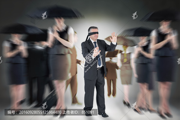 商人蒙著眼的復(fù)合形象