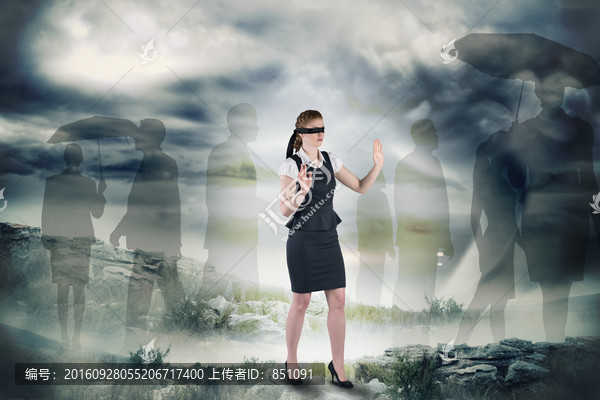 女商人蒙著眼睛的復(fù)合形象