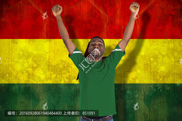 男人高舉著雙手的復(fù)合形象