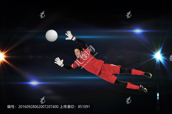 男人踢足球的復(fù)合形象
