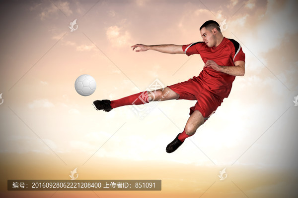 足球運動員踢球的復合形象