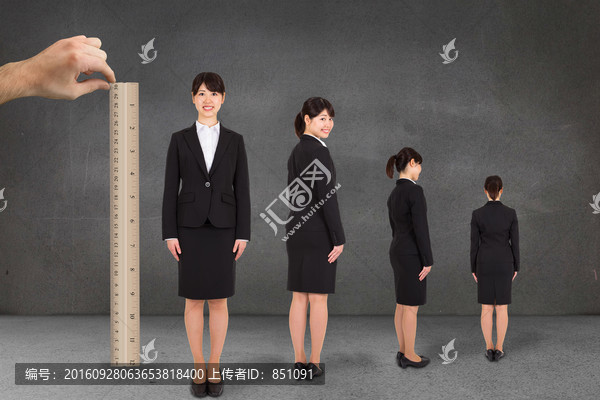 女商人的復(fù)合形象