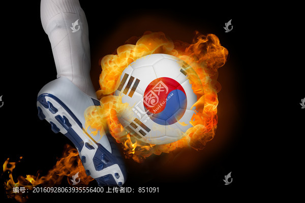 足球運(yùn)動(dòng)員踢球的復(fù)合形象