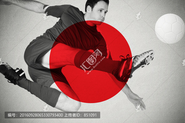 足球運(yùn)動(dòng)員踢球的復(fù)合形象
