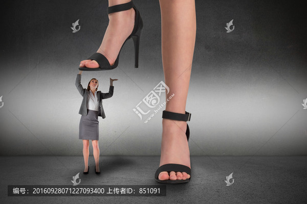 商人抬著腳的復(fù)合形象