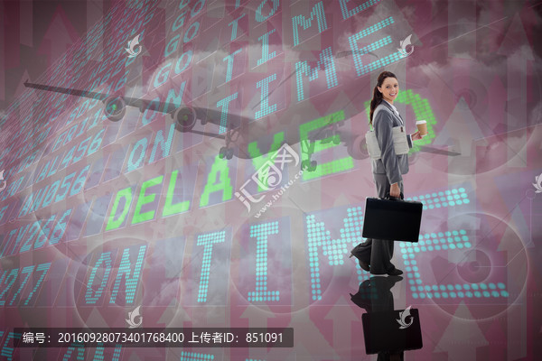 女商人拎著包的復(fù)合形象