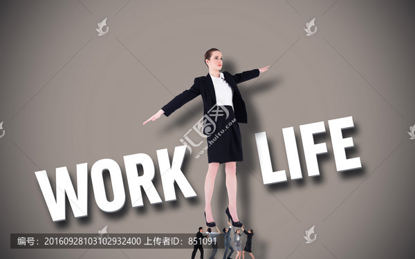 業(yè)務(wù)團(tuán)隊(duì)抬著老板的復(fù)合形象