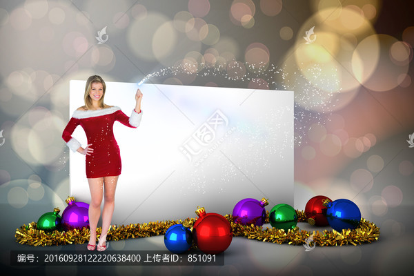 漂亮女人穿著圣誕裝的復合形象