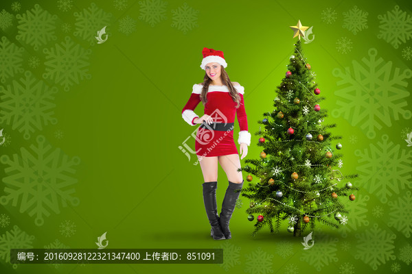 漂亮女人穿著圣誕裝的復(fù)合形象