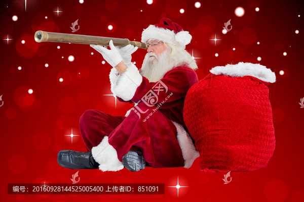 圣誕老人使用望遠(yuǎn)鏡的復(fù)合形象